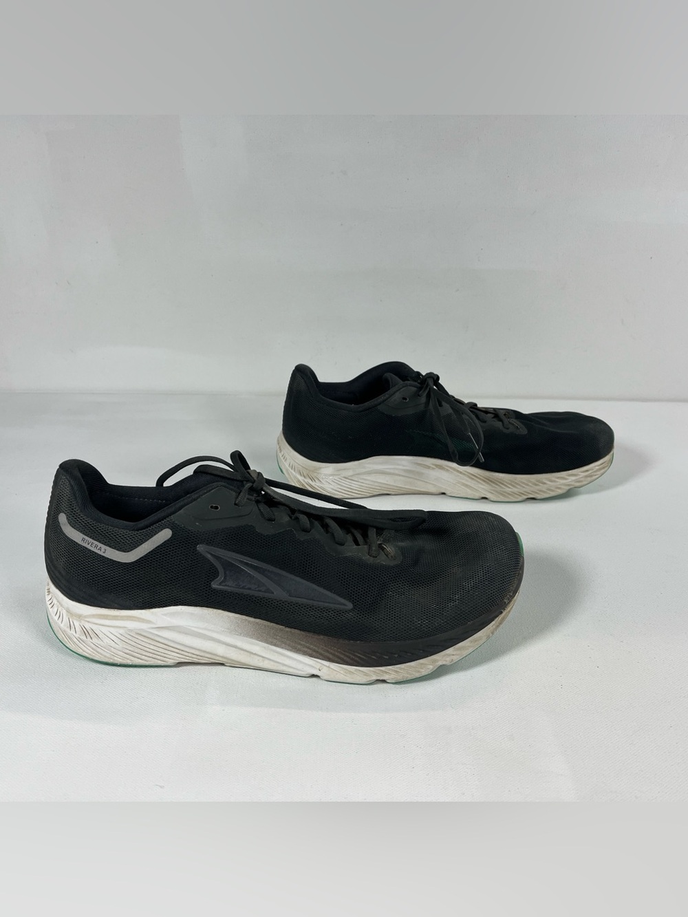 Altra Rivera 3 Running Shoes Black White Green Men’s 10